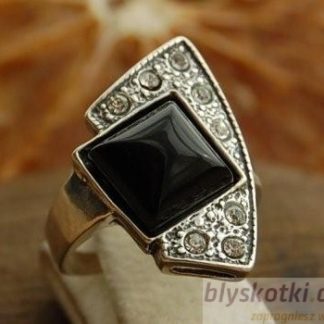 ENKLAWA - srebrny pierścionek z onyksem
