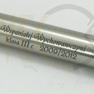 Grawer na piórze lub długopisie zakupionym w naszej firmie - gratis.