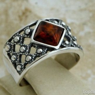 ROYAL - srebrny pierścionek z bursztynem