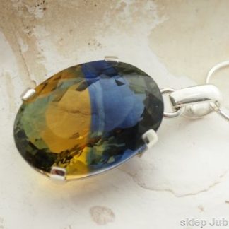 DwuKolorowoy naturany szafir w barwach Ukrainy