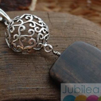 MEDINA - srebrny wisiorek z hebanem