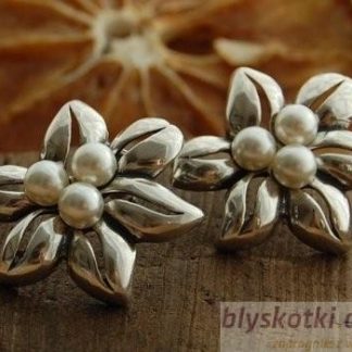 MISTERIA - srebrne kolczyki z perłami