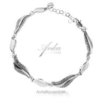 Bransoletka srebrna  oksydowana listki