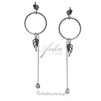 Kolczyki srebrne wiszące kółka z cyrkonią i skrzydełkiem