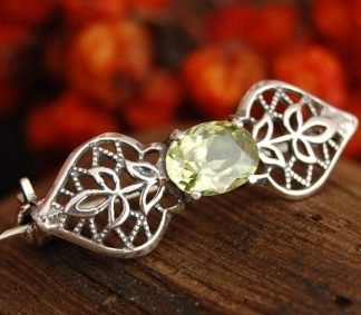 VONDA - srebrna broszka z oliwnem