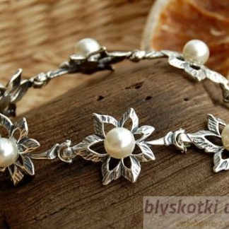 LIVIA - srebrna bransoletka z perłami