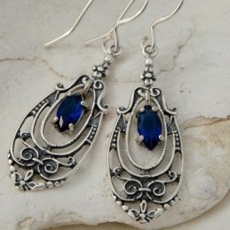 AINSA - srebrne kolczyki z szafirem