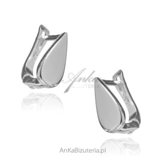 Kolczyki srebrne  krople  na angielskim zapięciu