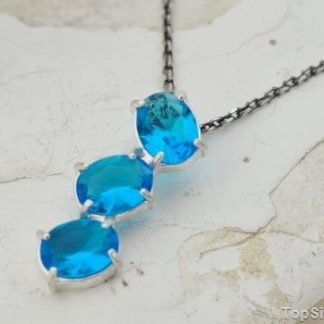 NEW LOOK - srebrny wisiorek z akwamarynami