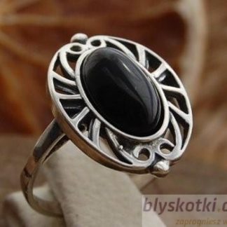 AKABA - srebrny pierścionek z onyksem