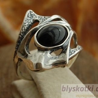 FANE - srebrny pierścionek z onyksem