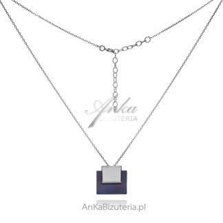 Naszyjnik srebrny z tytanem kwadrat