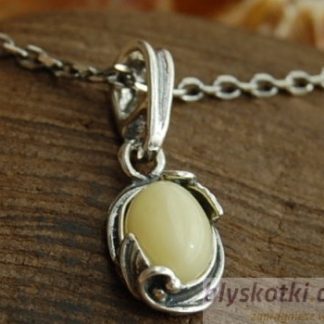 EDNA - srebrny wisiorek z bursztynem