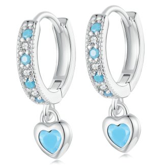 Koła z wiszącymi niebieskimi sercami srebrne kolczyki zatrzaski srebro 925