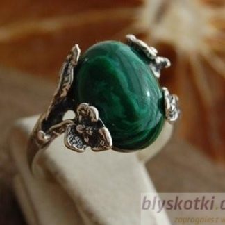 SCAVIA - srebrny pierścionek z malachitem