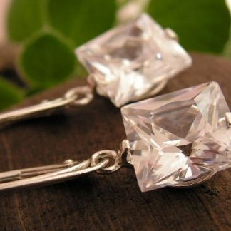 MARIA - srebrne kolczyki z kryształem Swarovskiego