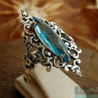 ANASTAZJA - srebrny pierścionek z akwamarynem