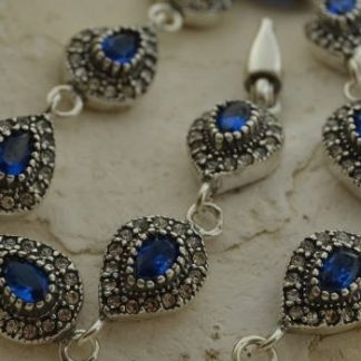 SZAFIROWE ŁZY - srebrna bransoletka z szafirami