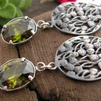 OSTUNIA - srebrne kolczyki z oliwinem