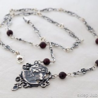 KAMEA - naszyjnik z naturalnymi granatami