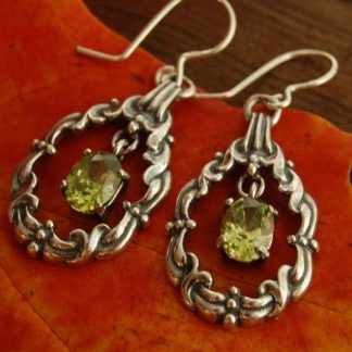 FILIPPA - srebrne kolczyki kolczyki z oliwinem