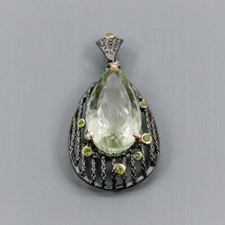Artystyczny wisiorek diopsydy naturalny 21ct prasiolit