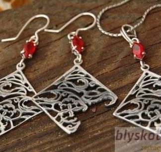 URDANETA - srebrny komplet z rubinem