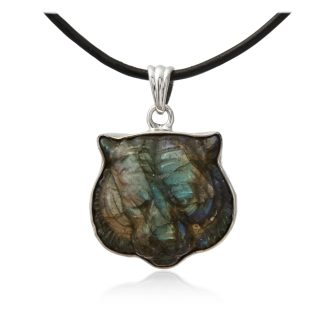 Srebrna zawieszka rzeźba lew z labradorytem