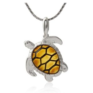 Srebrna zawieszka  z grawerowanym bursztynem - żółw-– symbol długowieczności i mądrości