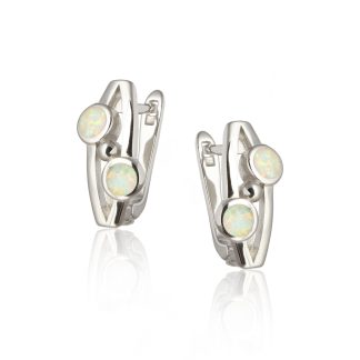 Kolczyki srebrne „sydney white” – oceaniczne piękno opalu z australii