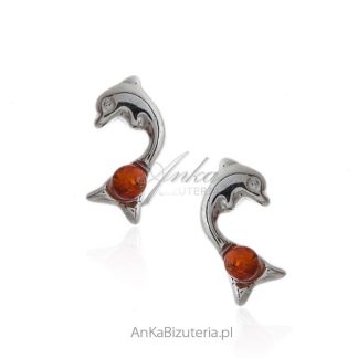 Delfinki  -srebrne kolczyki z bursztynem