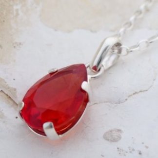 Płomień Namibu wisiorek z naturalnym granatem